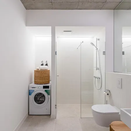 Aparthotel Wilmina & Lofts 5*