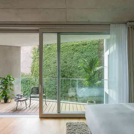 Wilmina & Lofts Apartmanhotel