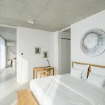 Wilmina & Lofts