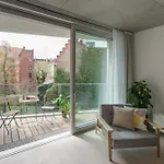 Отель Wilmina & Lofts